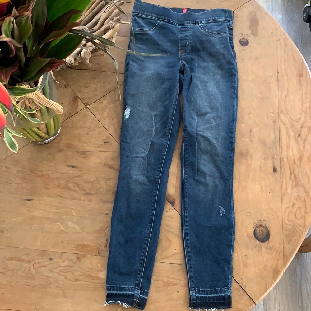 Size XS Spanx Distressed Jean Leggings